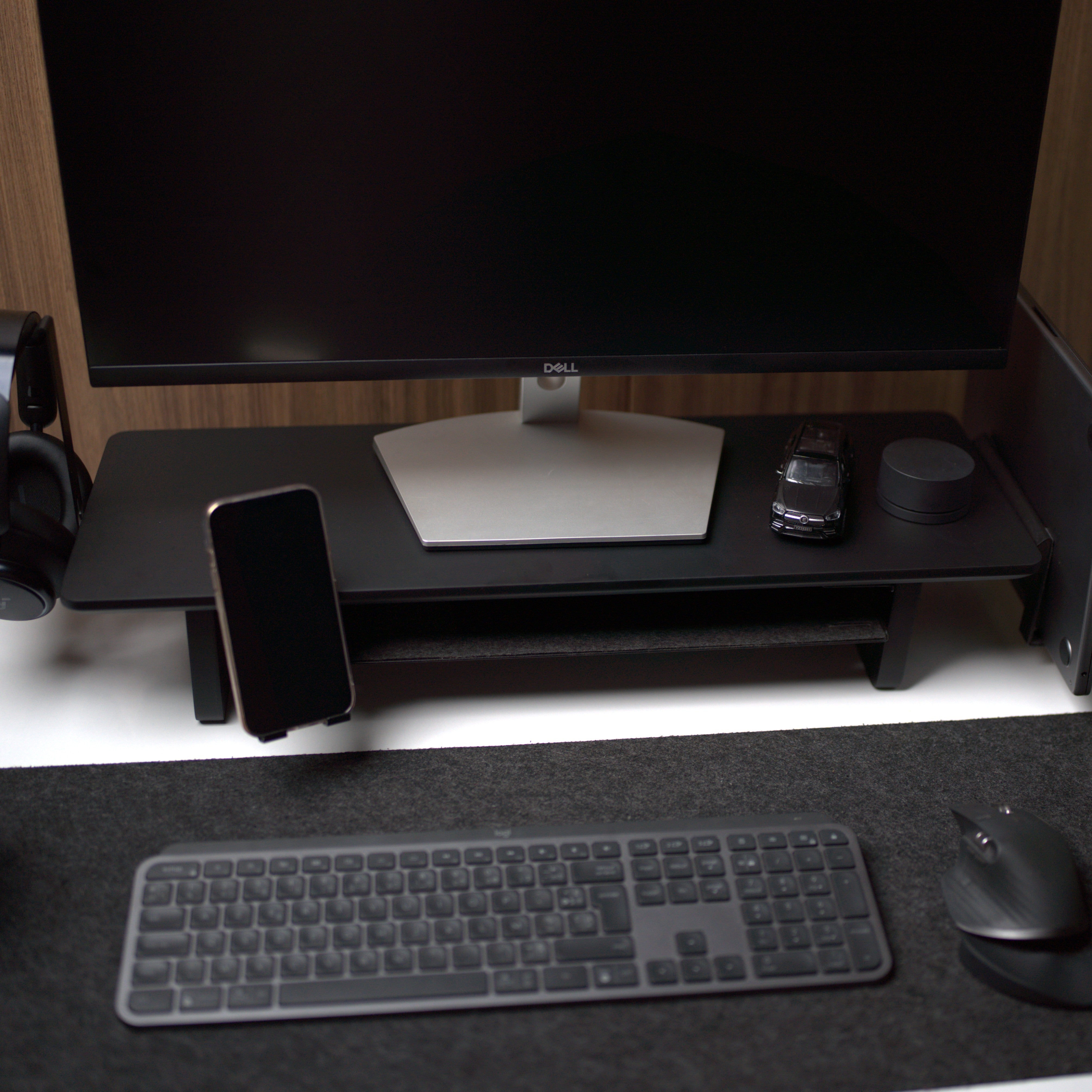 Stand téléphone intégré au Desk Shelf S